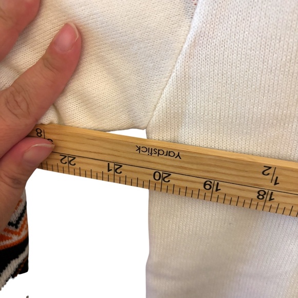 Tito’s Handmade Vodka Holiday Sweater “Let It Pour” Size Small UNISEX Christmas - Picture 13 of 15